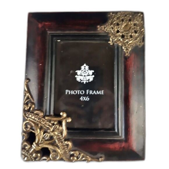 Solid Wood And Metal Ornament Picture Frame For 4x6 Photo Mahogany Finish - Picture 1 of 9
